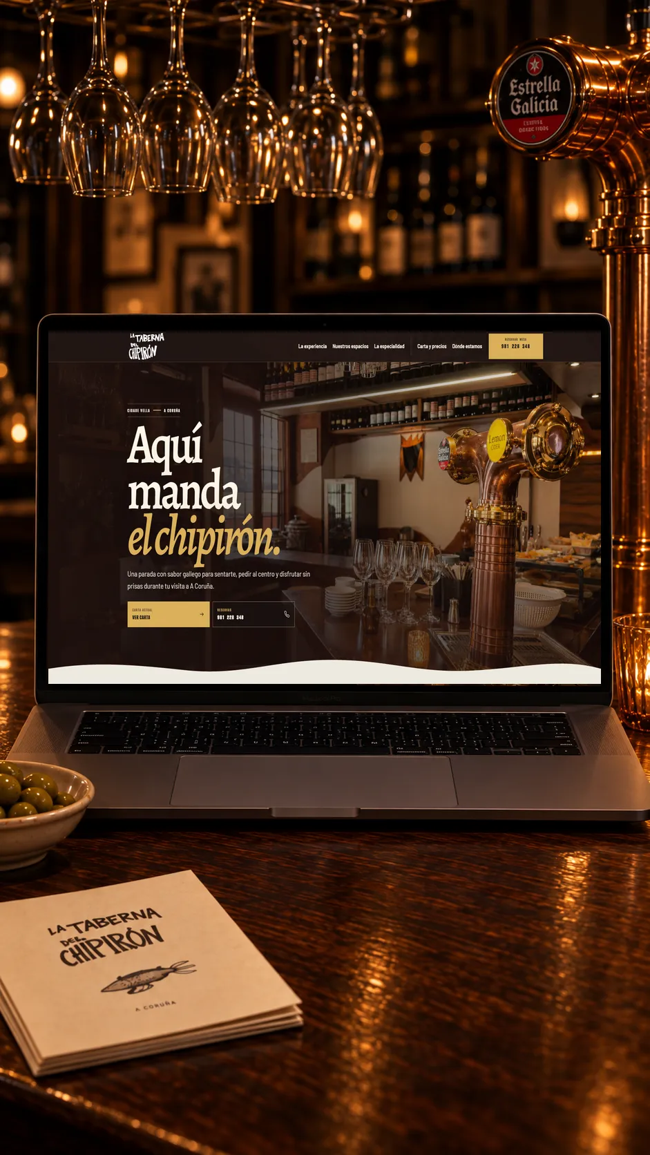 La web publicada de La Taberna del Chipirón presenta sus espacios, la especialidad, la carta, la reserva y cómo llegar.